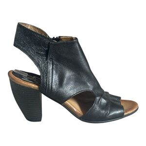 Miz Mooz Black Leather Peep Toe Sandals 38 | Cutout Heel, Zip Closure, NYC Style